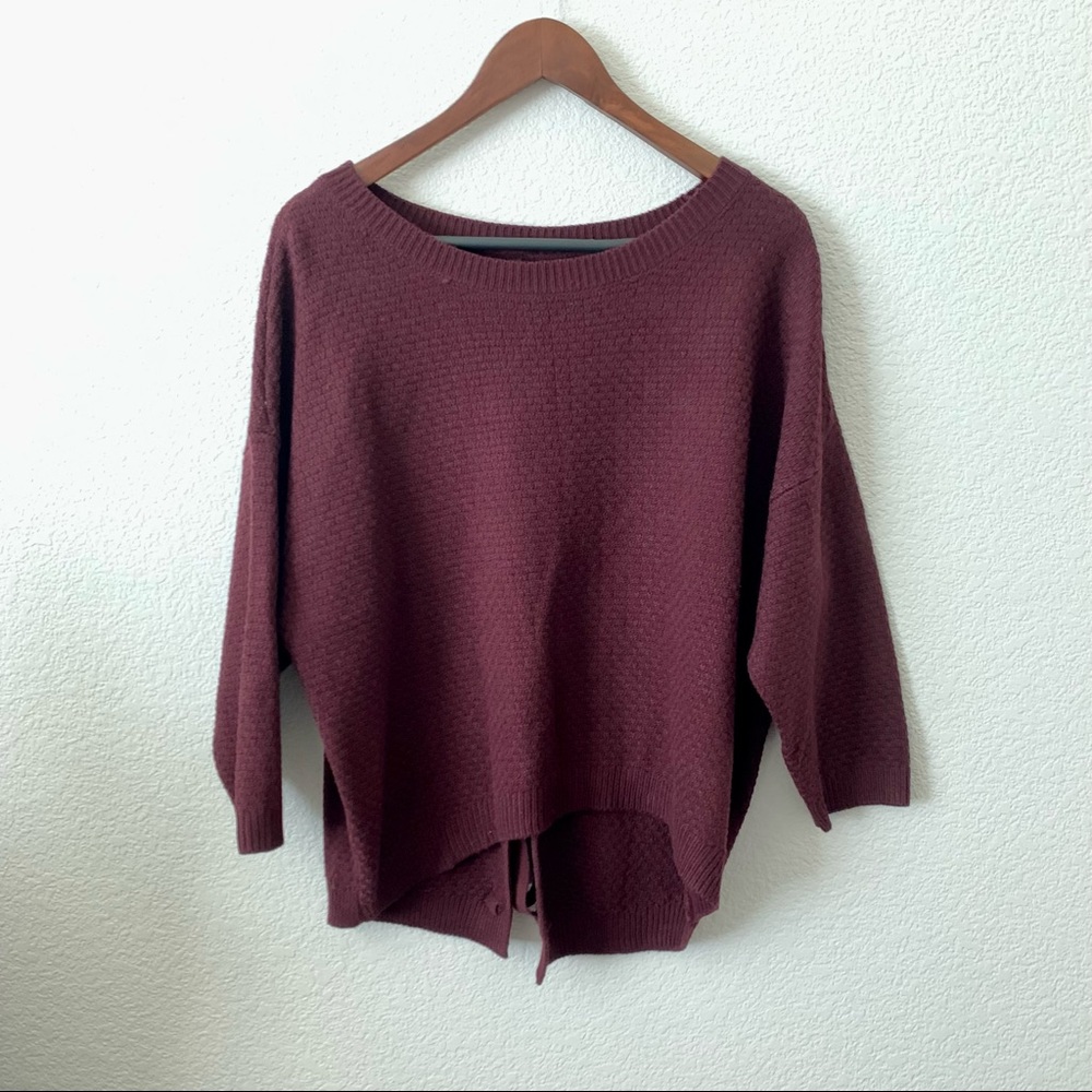 Soho NY & Co Criss Cross Open Back Sweater Size Small